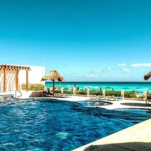 hotelzone-l17-beachaccess.quintano-roohotels.com/