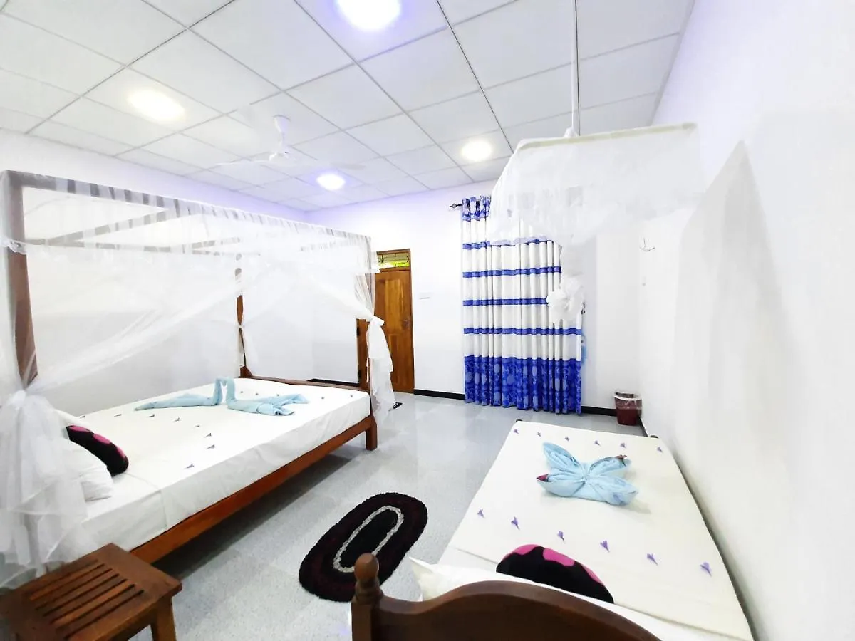 Galaxy View Homestay Sigiriya