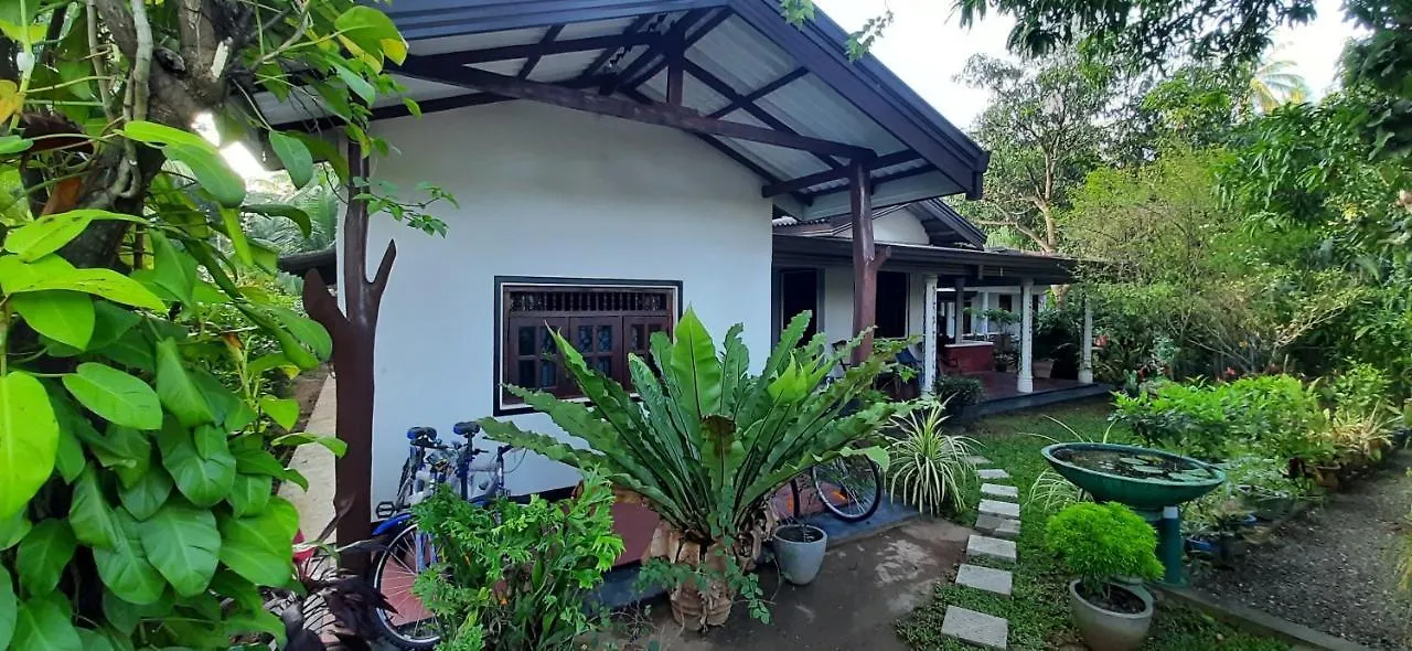 Galaxy View Homestay Sigiriya